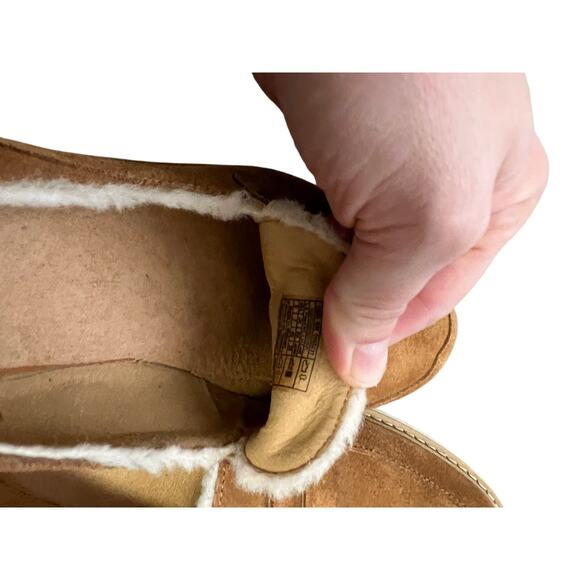 UGG Atwater Spill Seam Penny Loafers Size 9 - Picture 3 of 4